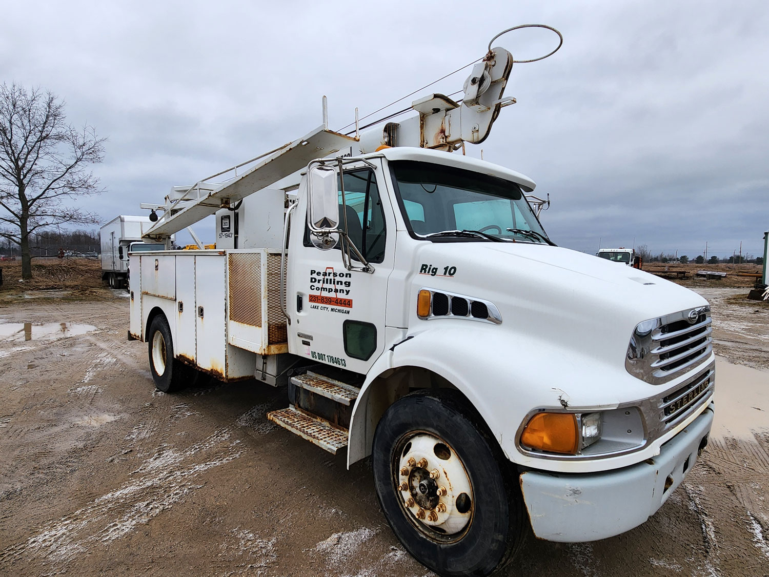 2002 Smeal 6T Pump Hoist