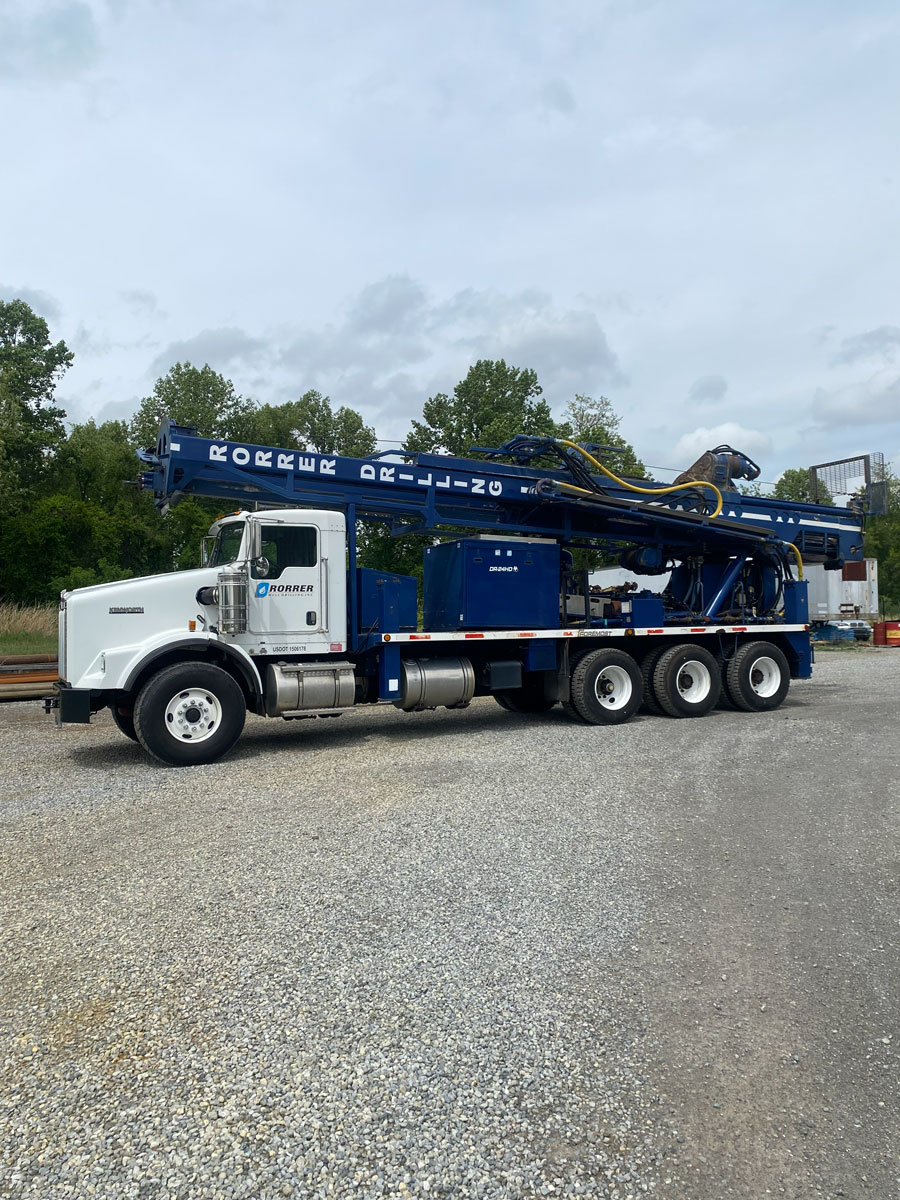 2008 Foremost DR24HD Drilling Rig
