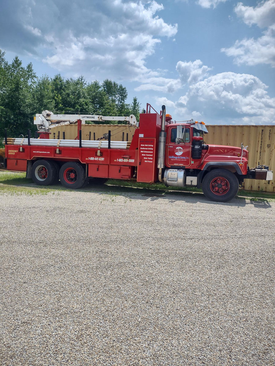 2001 Mack RD688S Water Truck